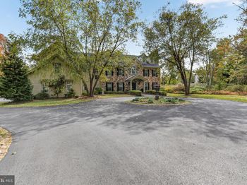 5765 Valley Stream Drive