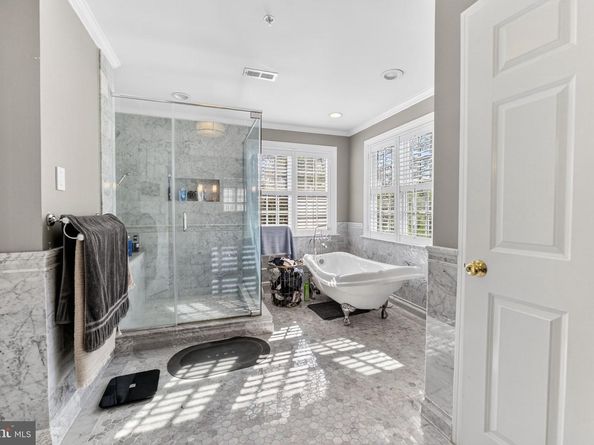 5765 Valley Stream Drive, Doylestown PA 18902