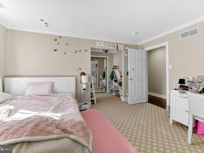 5765 Valley Stream Drive, Doylestown PA 18902