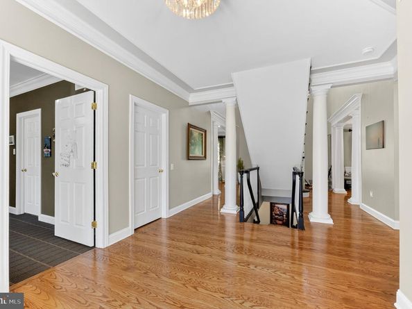 5765 Valley Stream Drive, Doylestown PA 18902