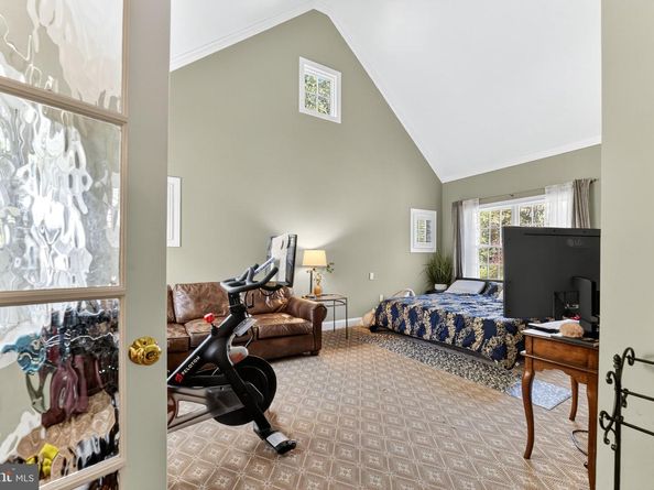 5765 Valley Stream Drive, Doylestown PA 18902