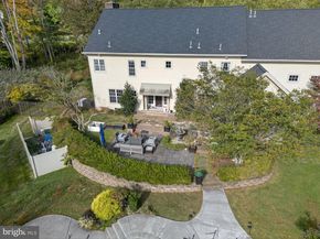 5765 Valley Stream Drive, Doylestown PA 18902