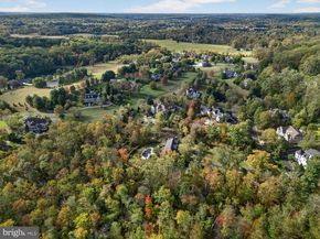 5765 Valley Stream Drive, Doylestown PA 18902