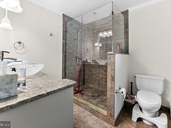 5765 Valley Stream Drive, Doylestown PA 18902