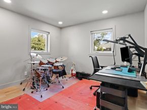 7324 Elmwood Drive, Falls Church VA 22042