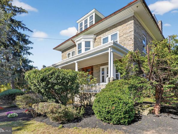 580 Wigard Avenue, Philadelphia PA 19128