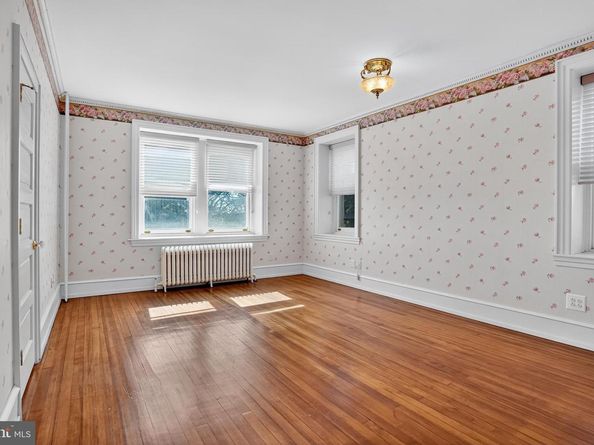 580 Wigard Avenue, Philadelphia PA 19128