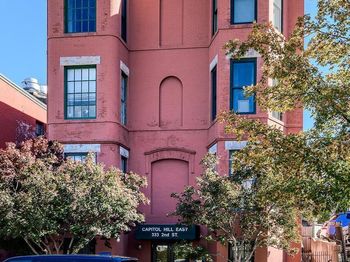 333 2nd Street NE
