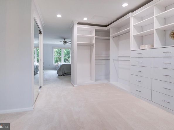 2131 Robin Way Court, Vienna VA 22182