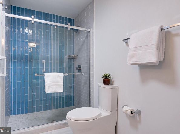 2131 Robin Way Court, Vienna VA 22182