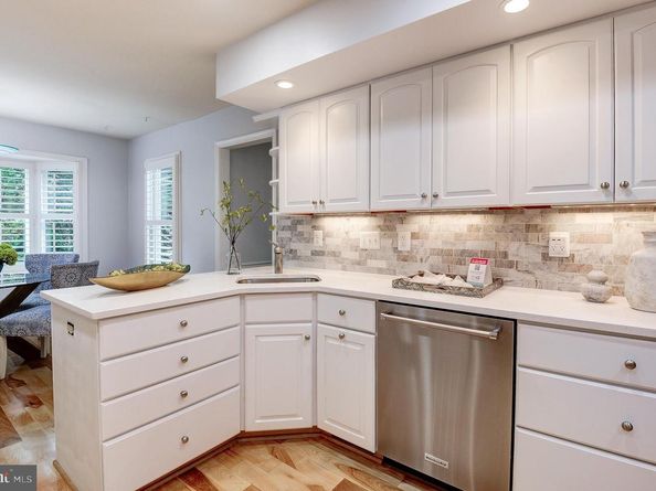 2131 Robin Way Court, Vienna VA 22182
