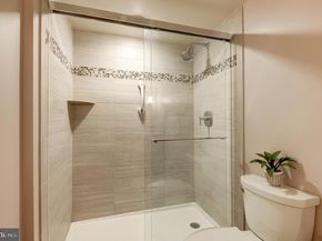 2131 Robin Way Court, Vienna VA 22182