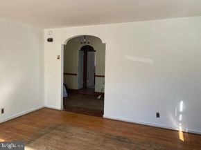 4243 Chippendale Street, Philadelphia PA 19136