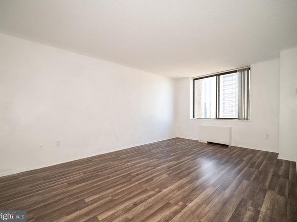 3705 S George Mason Drive 1617S, Falls Church VA 22041