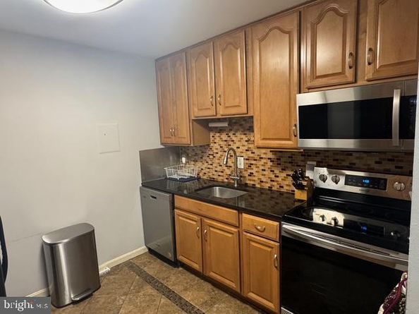 3245 Rio Drive 705, Falls Church VA 22041