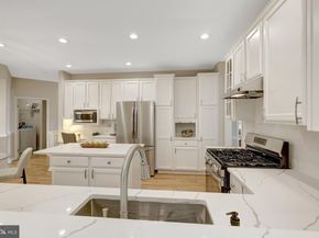 47425 River Crest Street, Sterling VA 20165