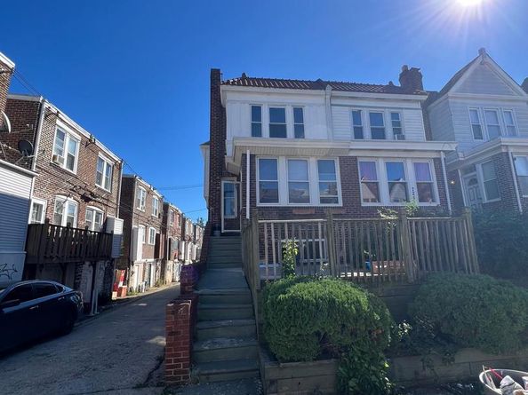 7243 Glenloch Street, Philadelphia PA 19135