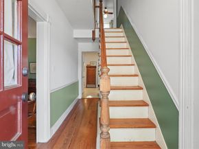 910 Locust Street, Herndon VA 20170