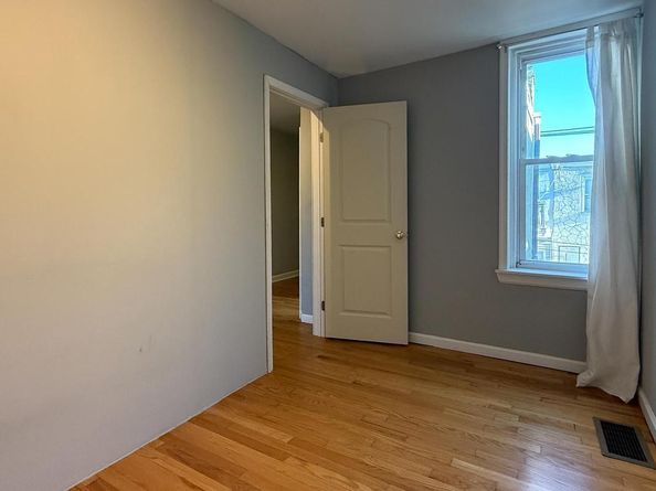 2831 Memphis Street, Philadelphia PA 19134