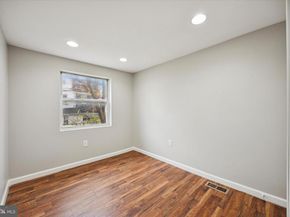 3847 Melon Street, Philadelphia PA 19104