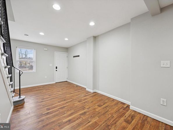 3847 Melon Street, Philadelphia PA 19104