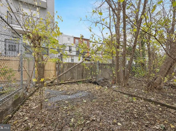 3847 Melon Street, Philadelphia PA 19104