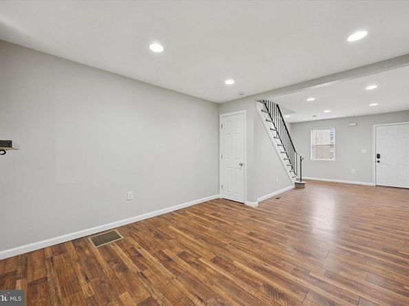 3847 Melon Street, Philadelphia PA 19104