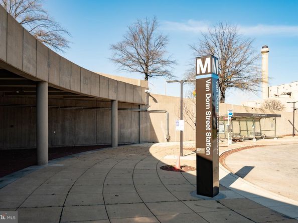 6301 Stevenson Avenue 806, Alexandria VA 22304