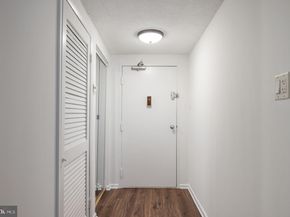6301 Stevenson Avenue 806, Alexandria VA 22304