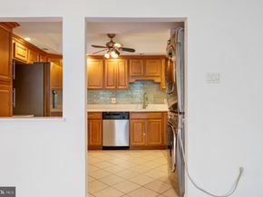 6301 Stevenson Avenue 806, Alexandria VA 22304