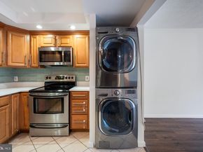 6301 Stevenson Avenue 806, Alexandria VA 22304