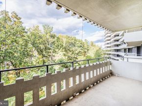 6301 Stevenson Avenue 806, Alexandria VA 22304
