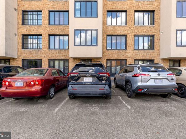1701 16TH Street NW 717, Washington DC 20009