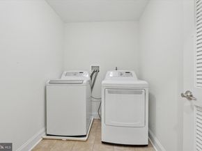 906 S 12TH Street, Philadelphia PA 19147
