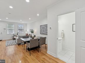 906 S 12TH Street, Philadelphia PA 19147