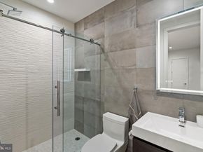 1646 Carlton Street, Philadelphia PA 19103