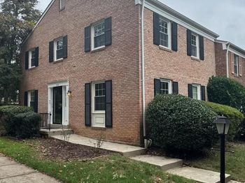 3118 Barnard Court