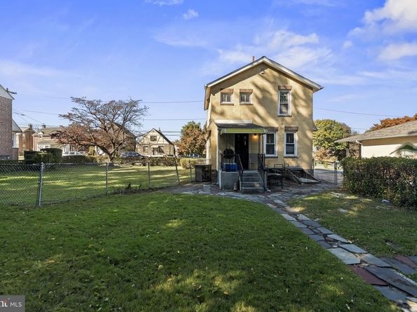 1240 Angora Drive, Yeadon PA 19050