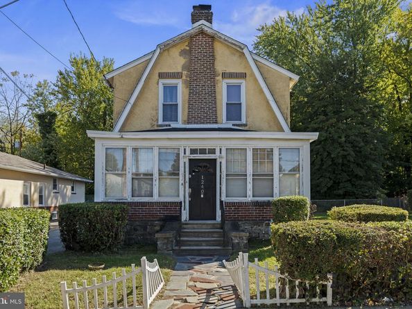 1240 Angora Drive, Yeadon PA 19050