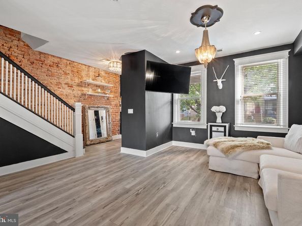 939 15TH Street SE, Washington DC 20003