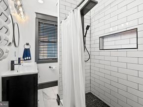 939 15TH Street SE, Washington DC 20003