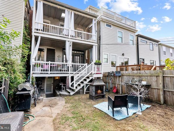 939 15TH Street SE, Washington DC 20003