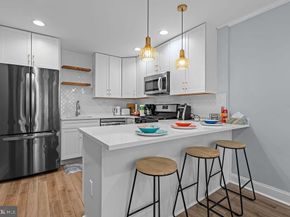 31 W Reed Avenue, Alexandria VA 22305