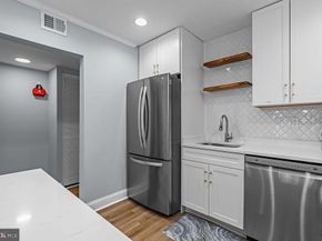 31 W Reed Avenue, Alexandria VA 22305