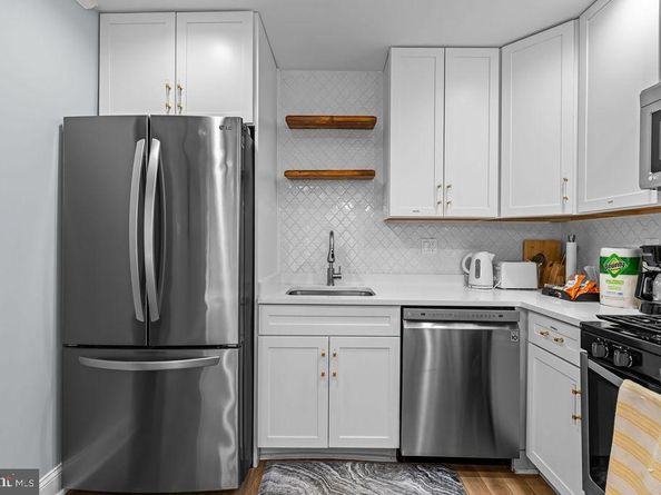 31 W Reed Avenue, Alexandria VA 22305