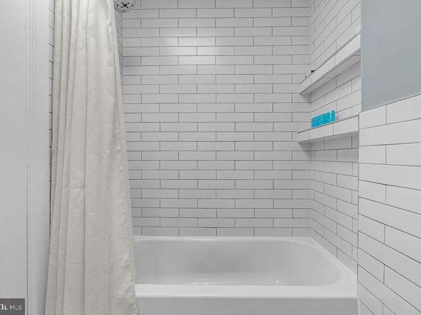 31 W Reed Avenue, Alexandria VA 22305