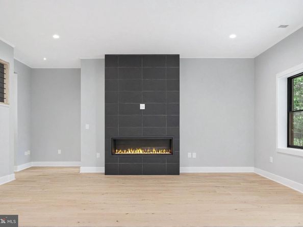 1052 Balls Hill Road, Mclean VA 22101