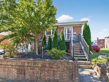 260 45TH Street NE
