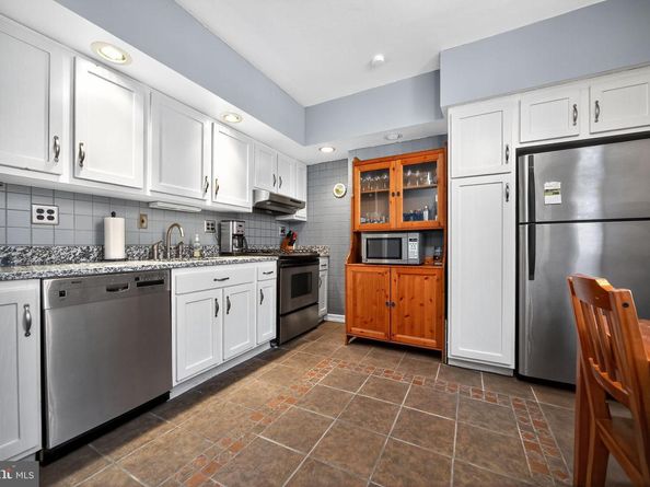 1704 Webster Street, Philadelphia PA 19146