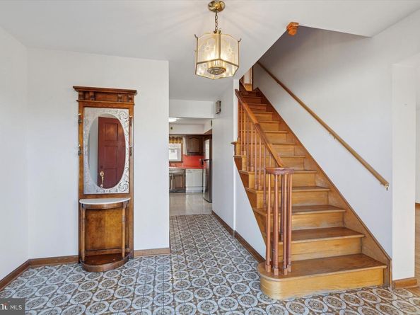 856 Martin Avenue, Bryn Mawr PA 19010